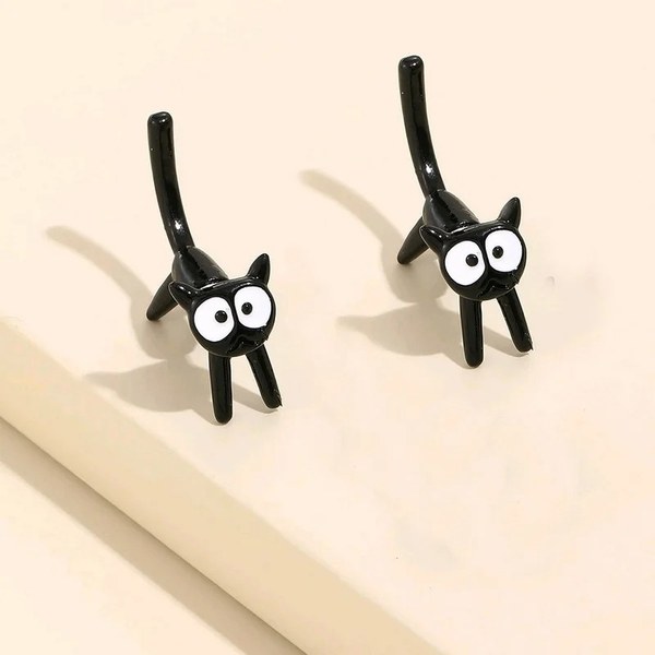 Black cat studs, photo 3