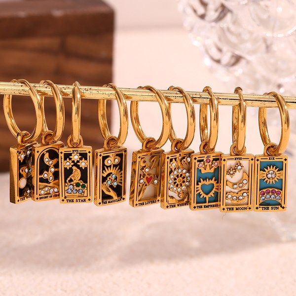 Tarot charm hoops, photo 4